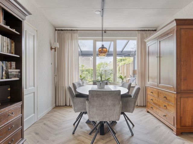 Meanderlaan 210, Tholen