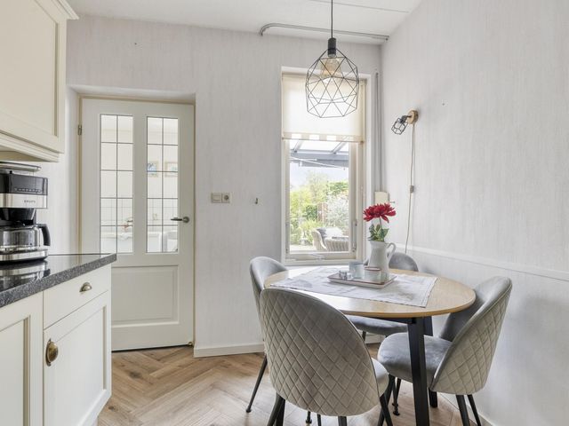 Meanderlaan 210, Tholen
