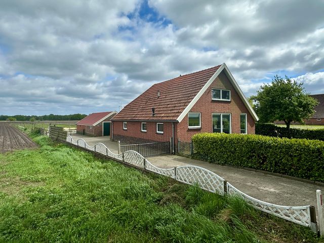 Holte 12, Onstwedde
