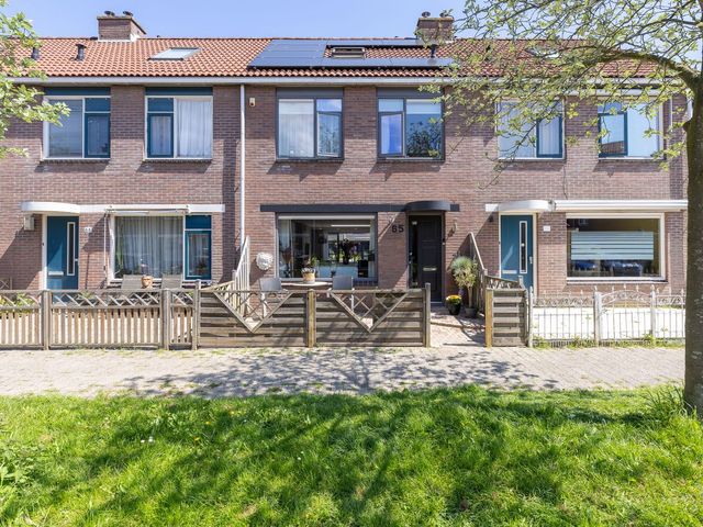 Grutto 65, Hoorn