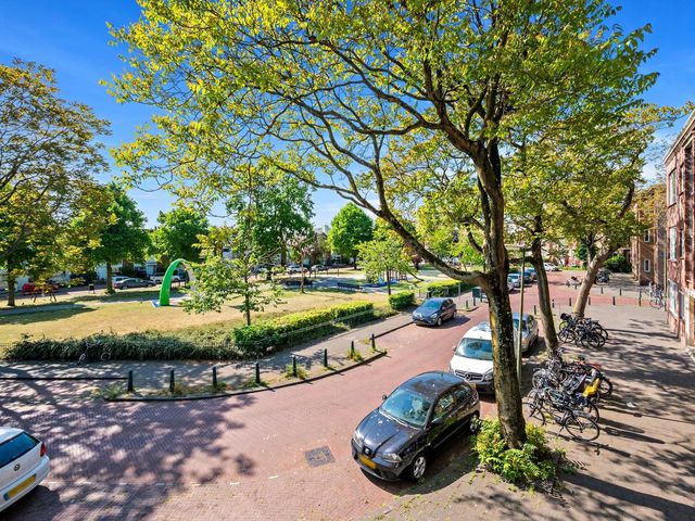 Woudenbergstraat 45, 'S-Gravenhage