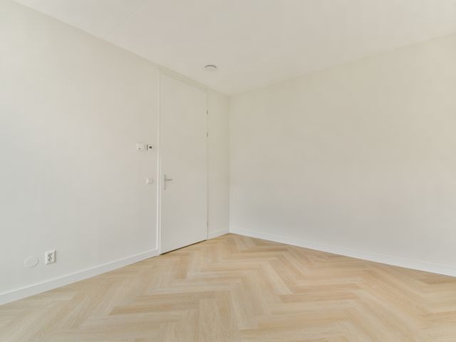 Bridgemankade 106, Hoofddorp