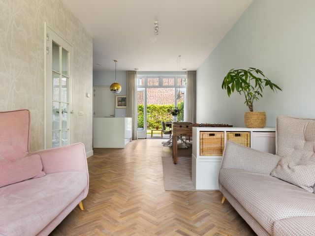 De Leggende Osstraat 9, Amsterdam