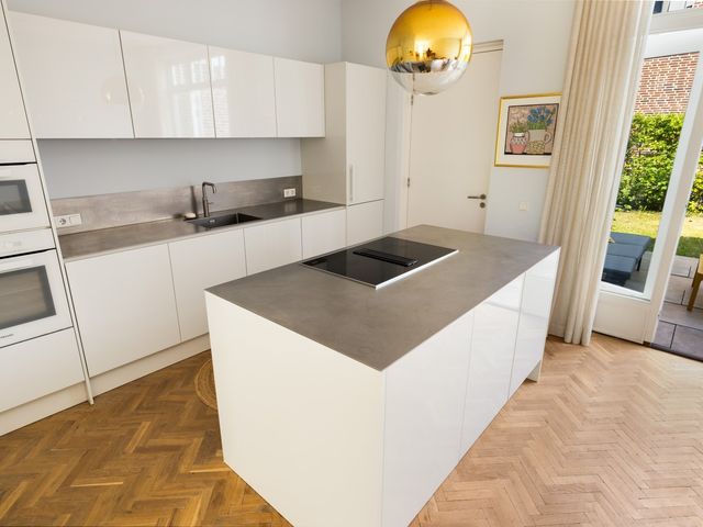 De Leggende Osstraat 9, Amsterdam