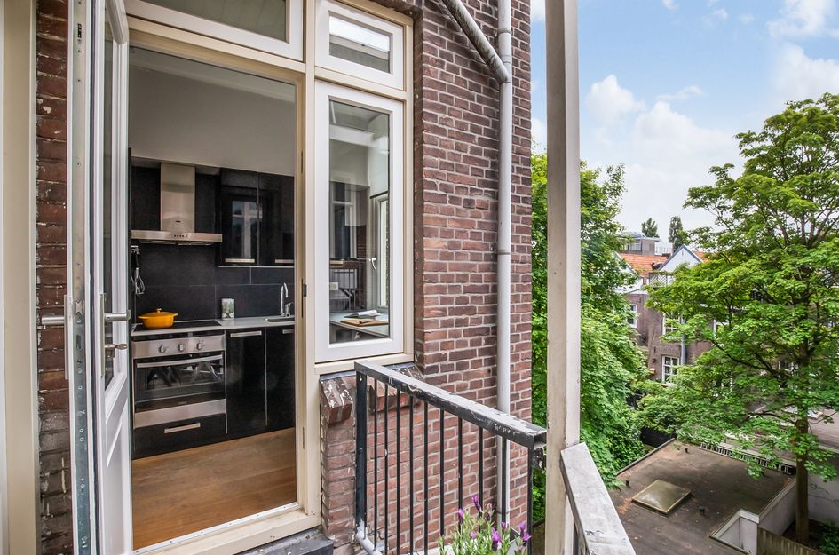Eerste Helmersstraat 57 3