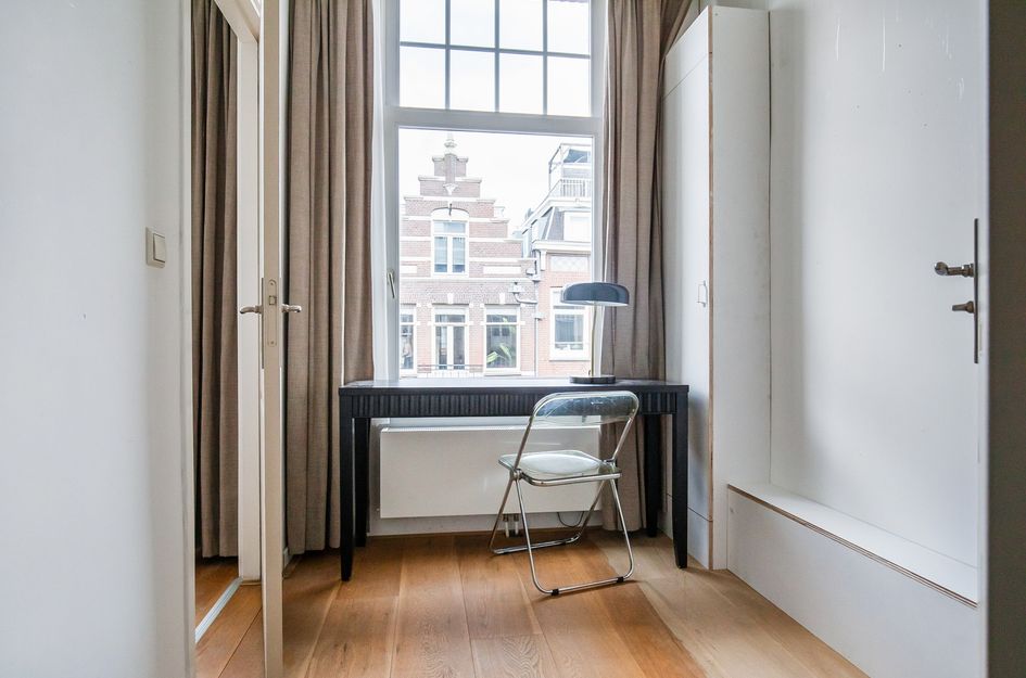 Eerste Helmersstraat 57 3