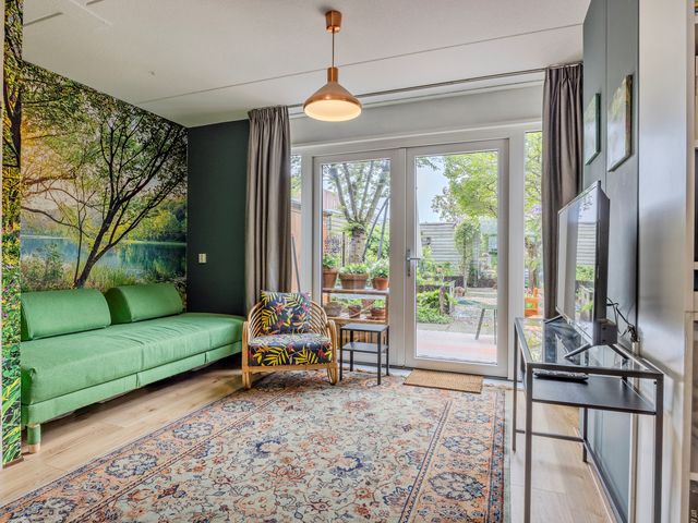 Roer 343, Rotterdam