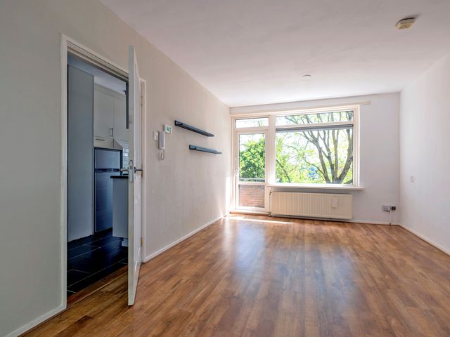 Van Lenneplaan 25, Groningen