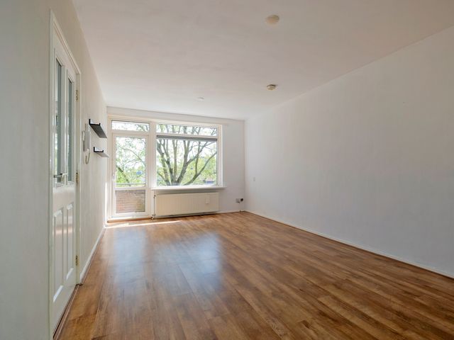 Van Lenneplaan 25, Groningen