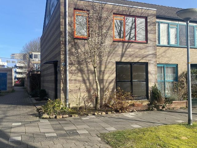 Hollywoodlaan 230, Almere