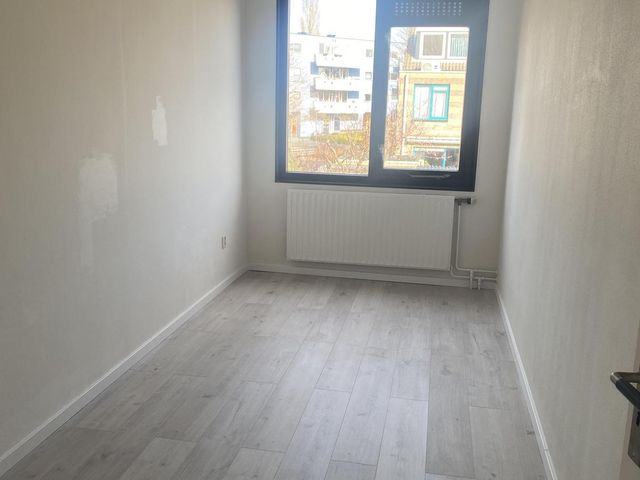 Hollywoodlaan 230, Almere