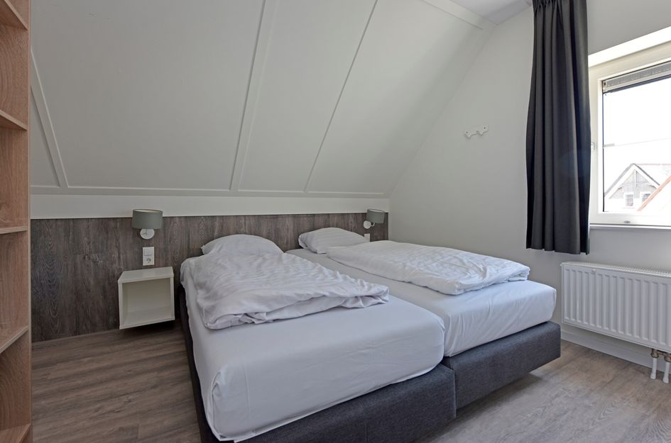 Zeedijk 24 460