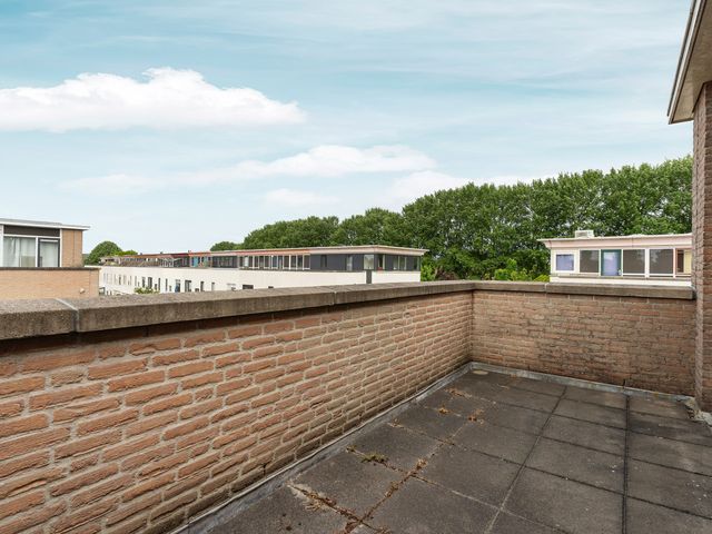 Rendierstraat 22, Almere
