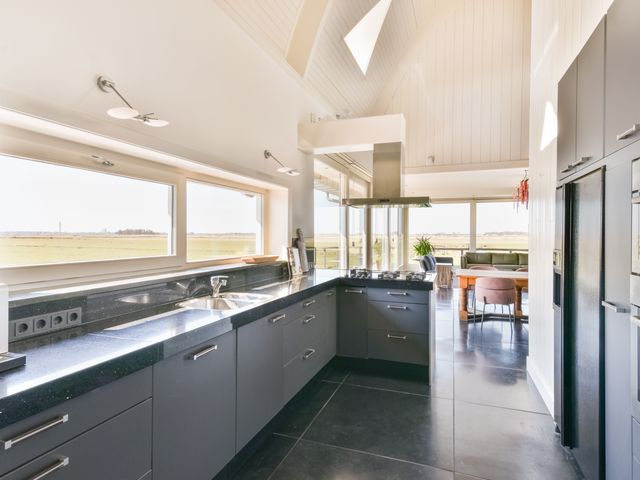Kanaaldijk 24, Spijkerboor
