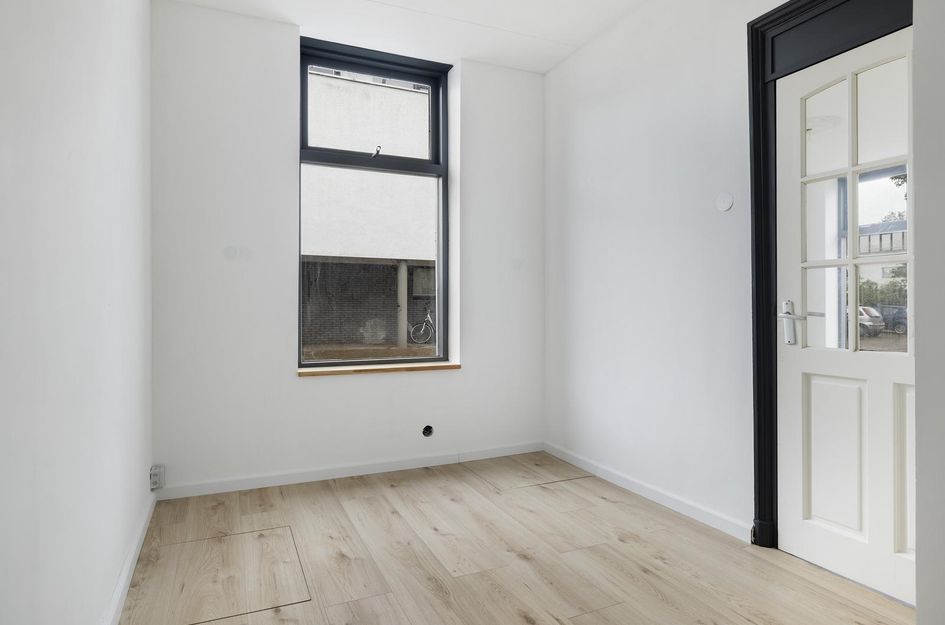 Nicolaasdwarsstraat 28