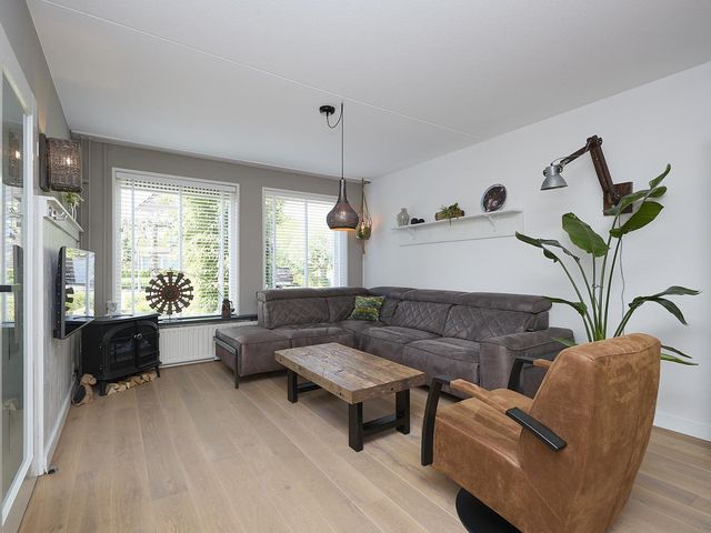Hoefbladstraat 13, Terneuzen