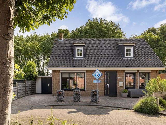 Rustburg 52, Ouddorp
