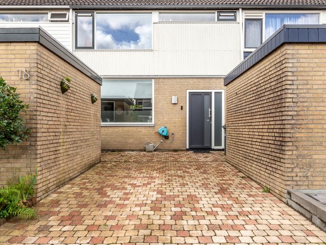 Delta 18, Lelystad