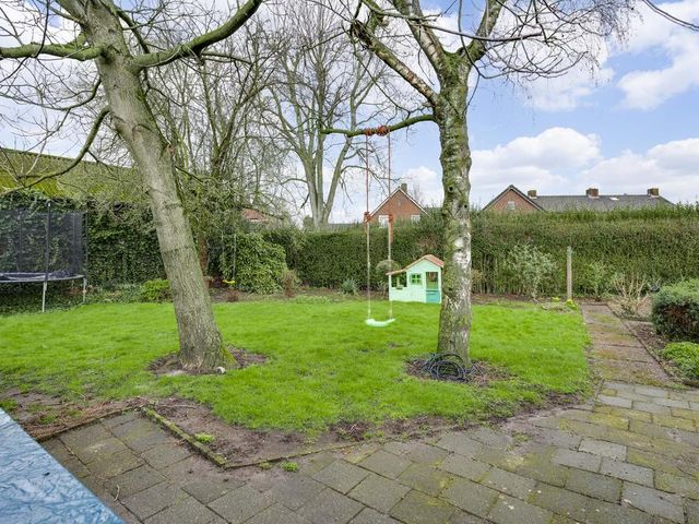 Burg. Greijmansstraat 12, Nederweert