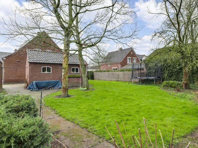 Burg. Greijmansstraat 12, Nederweert