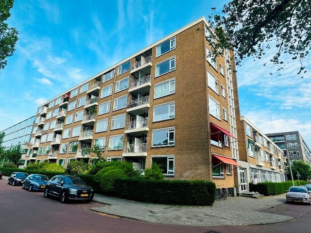 Erasmusplein 210, Den Haag