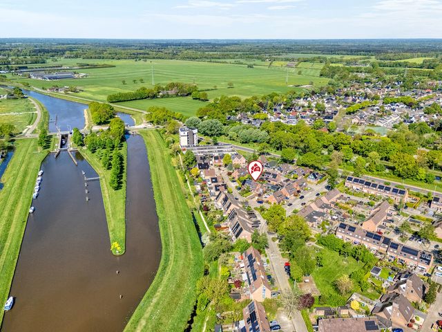 Het Roefje 15, Hoogeveen