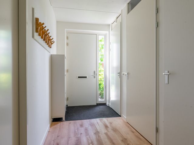 Rolling Stonesstraat 103, Lent