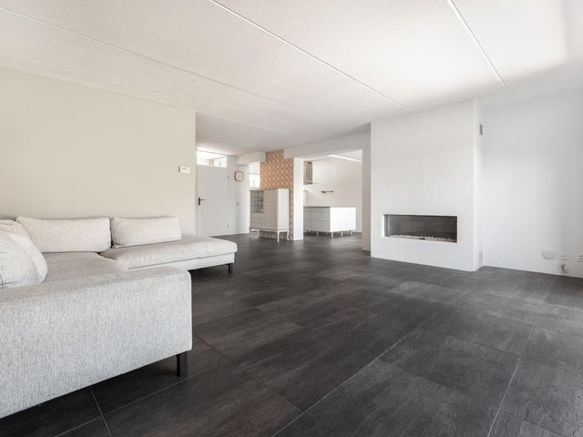 Beukenhof 100, Lelystad