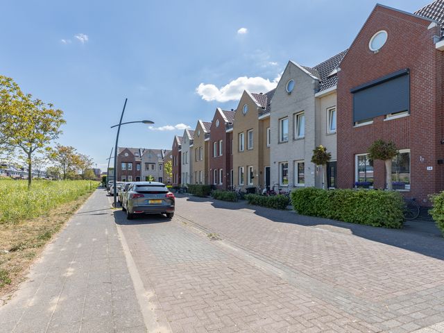 Olympus 4, Assendelft