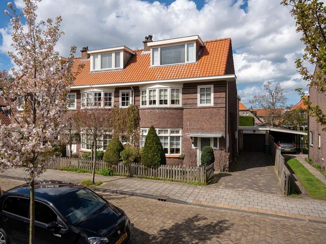 Wassenaerstraat 14, Wassenaar