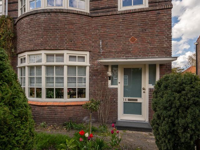 Wassenaerstraat 14, Wassenaar