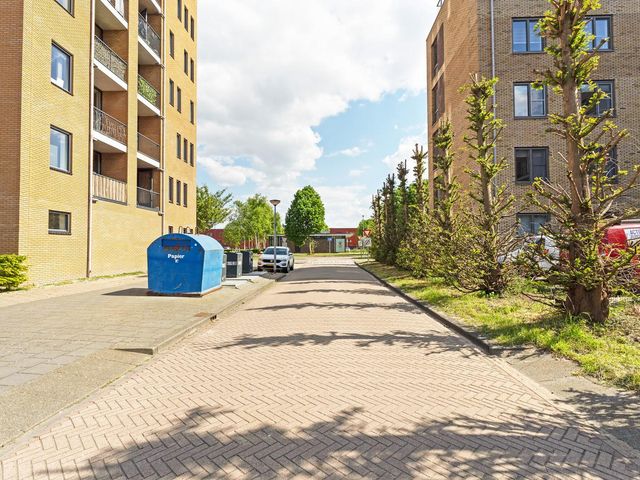 Makassarweg 3D, Almere