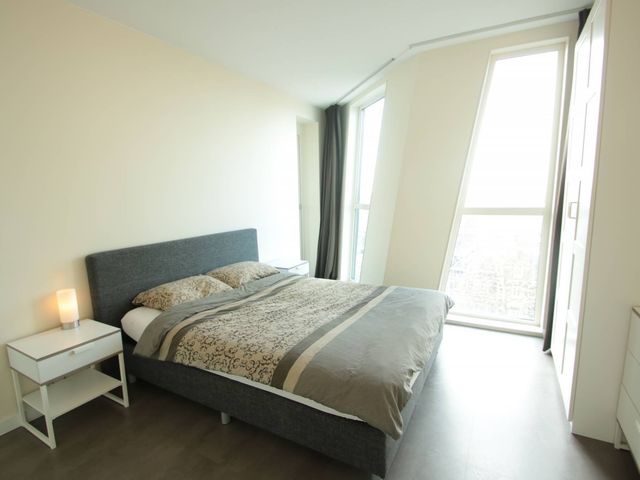 Kruisplein 668, Rotterdam