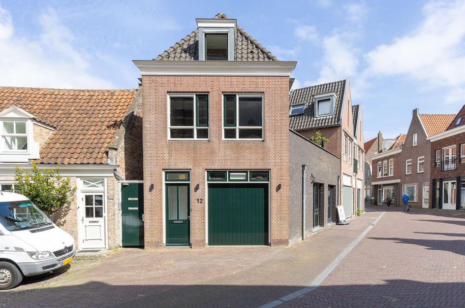 Zuiderkerkstraat 12