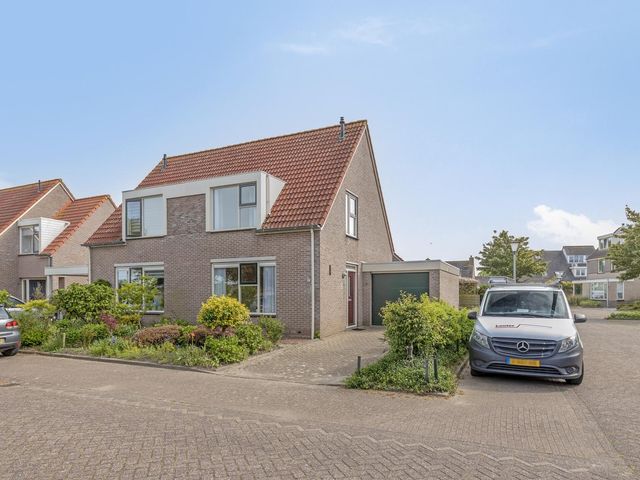 Engelakker 18, Warmenhuizen