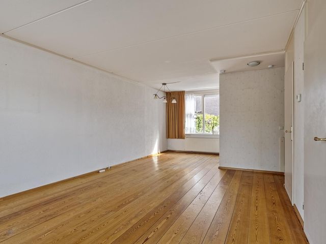 Engelakker 18, Warmenhuizen