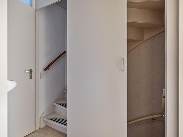 Engelakker 18, Warmenhuizen