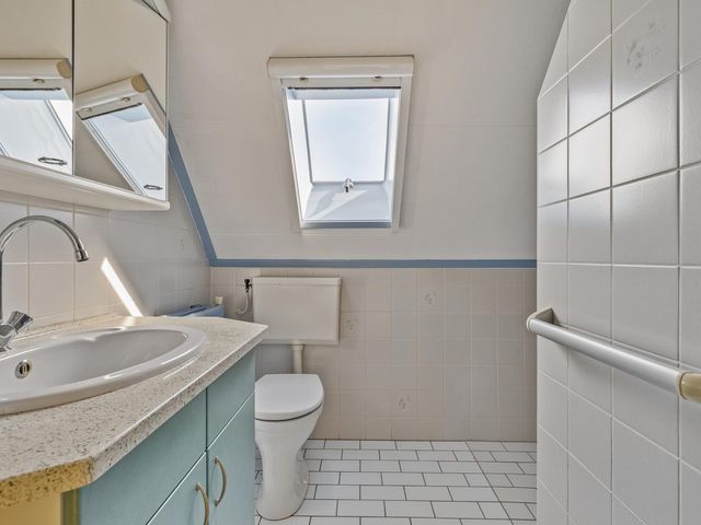 Engelakker 18, Warmenhuizen