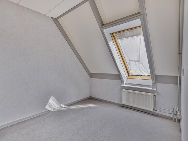 Engelakker 18, Warmenhuizen