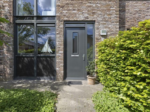 Koerierstraat 18, Huissen