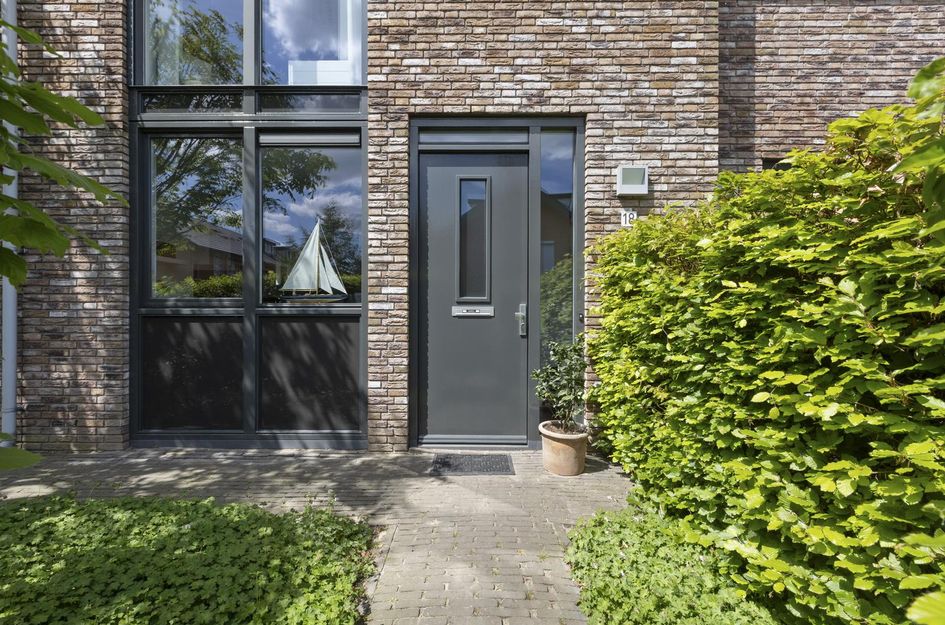 Koerierstraat 18