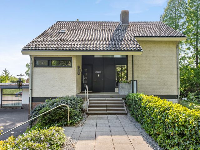 Kloosterlaan 8, Huissen
