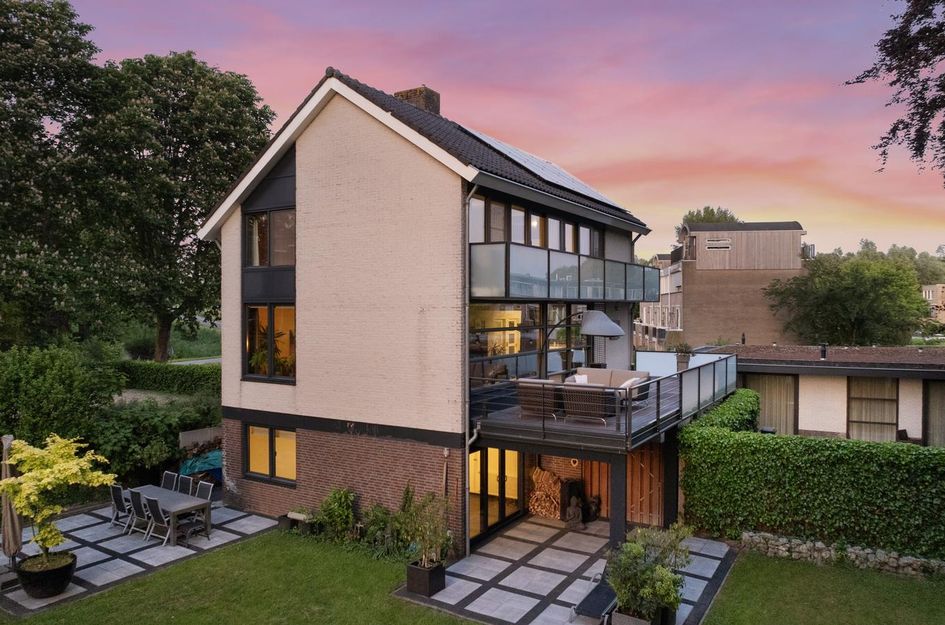 Kloosterlaan 8
