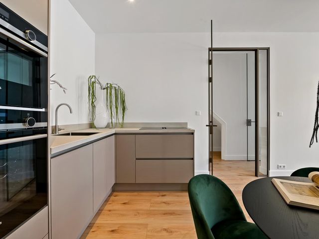 Fahrenheitstraat 197, 'S-Gravenhage
