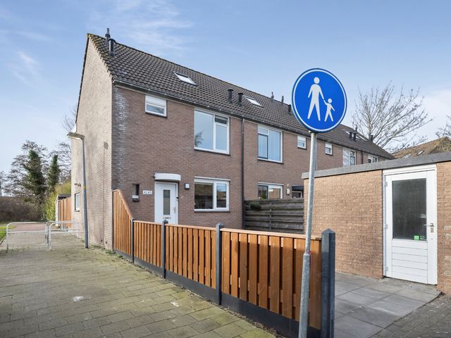 Doorzwin 4245, Julianadorp