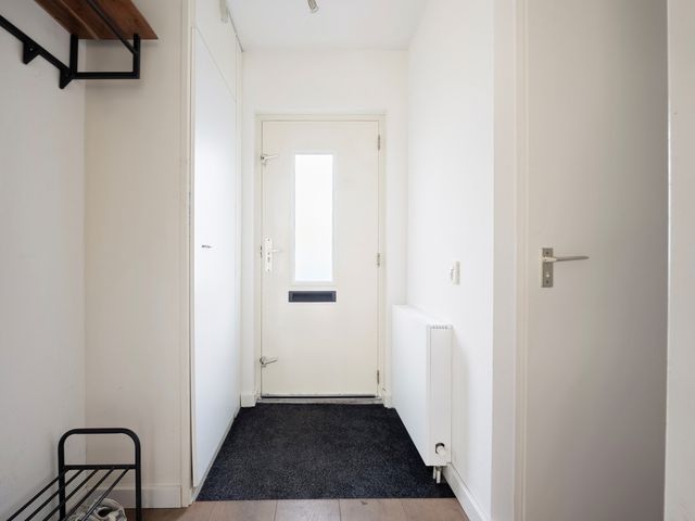 Doorzwin 4245, Julianadorp