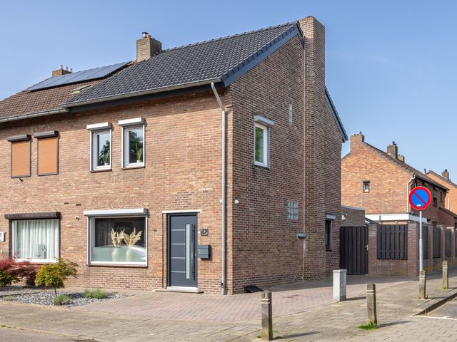 Ridder Vosstraat 2, Brunssum