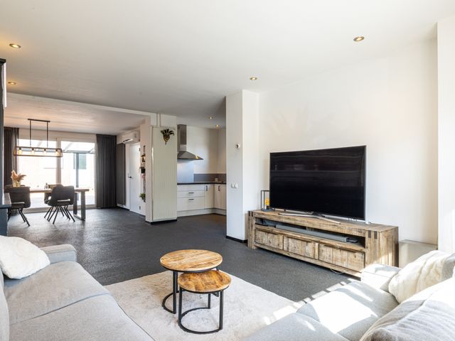 Ridder Vosstraat 2, Brunssum
