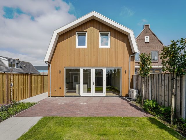Zuidwenk 74B, Bunschoten-Spakenburg
