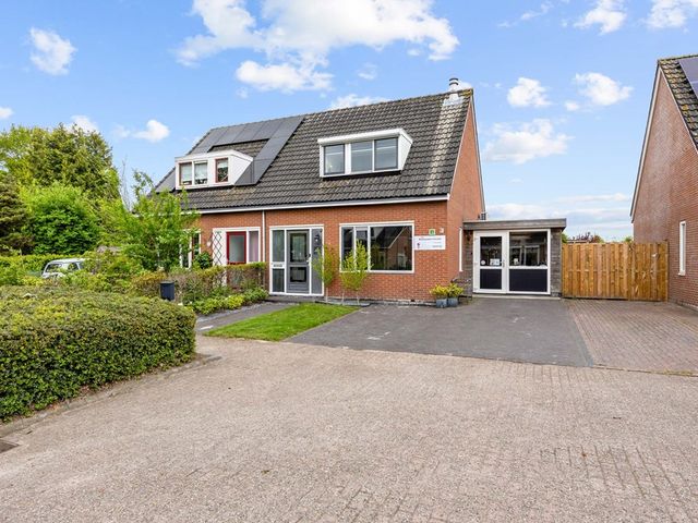 Skoallelân 7, Siegerswoude
